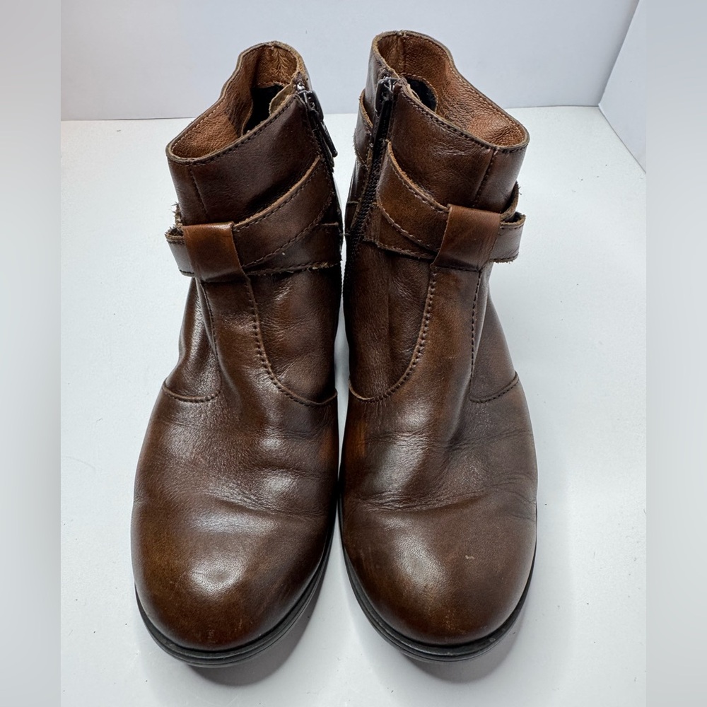 Born Brown Leather Ankle Boots Size 6.5